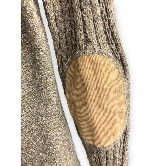 AphOrism
Anthro Elbow Patch Sweater - Picture 7 of 8